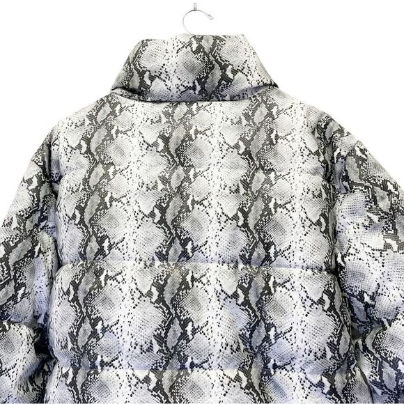 NWT Noize Jozy Reptile-Printed Vegan Puffer Jacket Coat White Gray Size 2X NEW - Picture 8 of 15